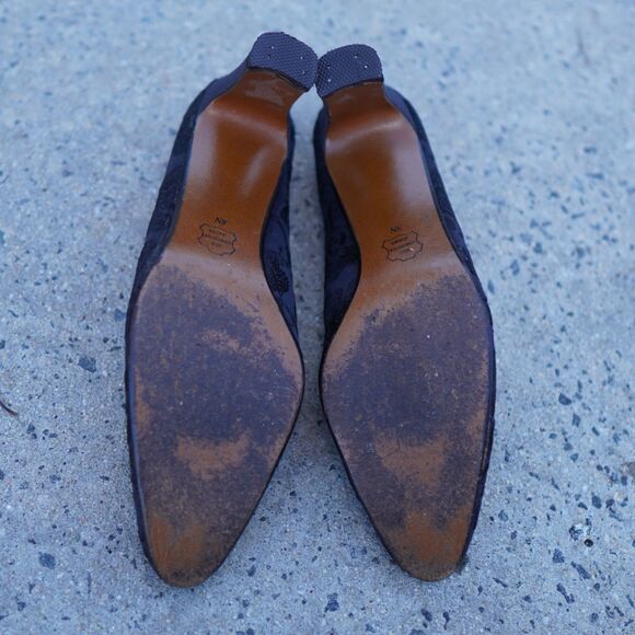 A Touch of Nina 8N Floral Embroidered Block Heel Pumps Whimsigoth Dark Academia - Picture 13 of 14